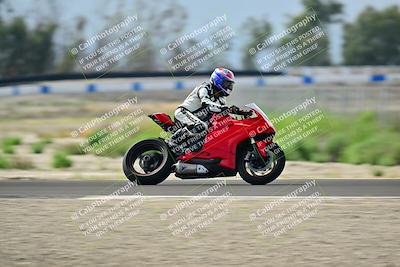 media/Apr-18-2025-TrackDaz (Fri) [[45f5874c44]]/B Group/Session 2 (Turn 7)/